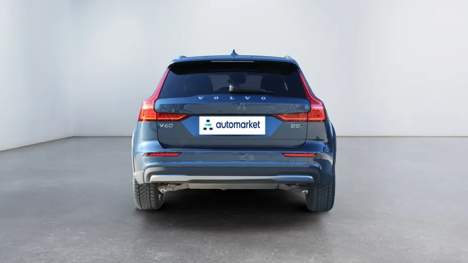 VOLVO V60 V60 CC Plus B5 B AWD aut