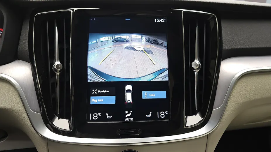 VOLVO V60 V60 B3 B Momentum Pro aut