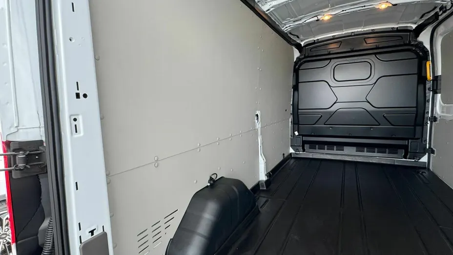 FORD Transit Transit 350 L3H2 Trend Aut. Nowy