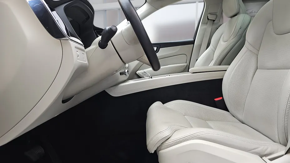 VOLVO XC60 XC60 B5 B AWD Inscription aut