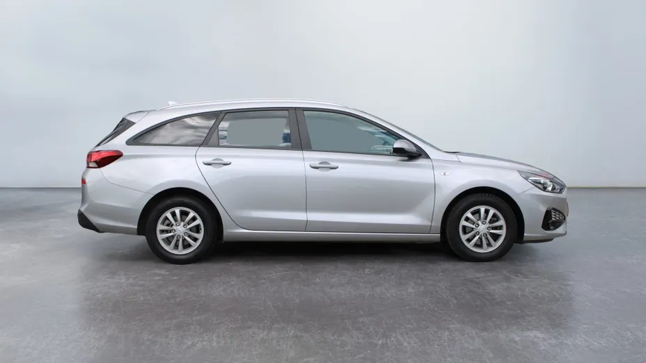 HYUNDAI i30 i30 1.5 DPI Modern