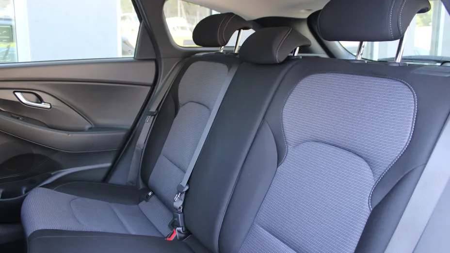 HYUNDAI i30 i30 1.5 DPI Modern