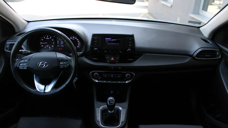 HYUNDAI i30 i30 1.5 DPI Modern