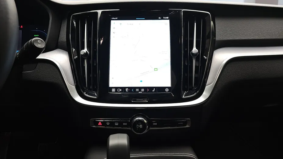 VOLVO V60 V60 T6 AWD Plug-In Hybrid Core aut