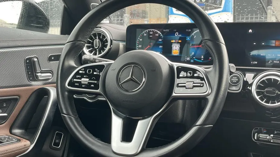 MERCEDES-BENZ CLA CLA 200 d Edition 1 8G-DCT