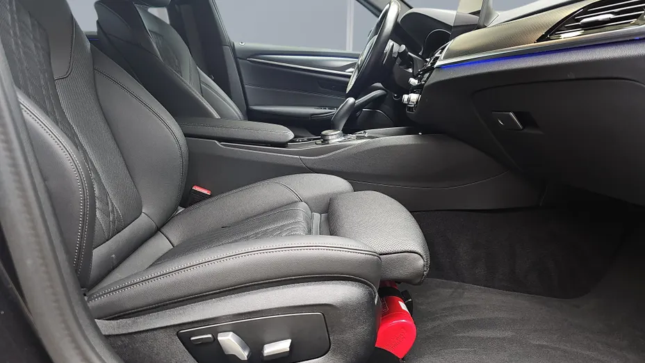 BMW Seria 5 520d xDrive mHEV M Sport sport-aut