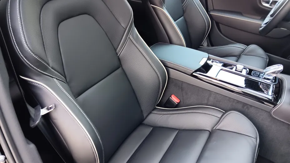 VOLVO S90 S90 T8 AWD Plug-In Hybrid Ultimate Dark aut Nowy