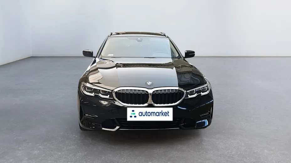 BMW Seria 3 320d xDrive Sport Line aut