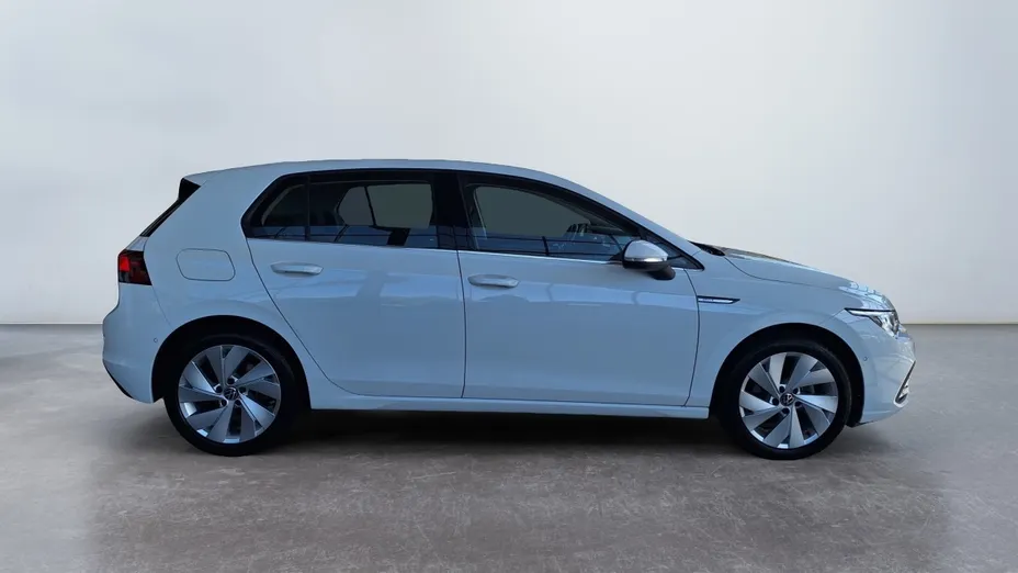 VOLKSWAGEN Golf Golf VIII 1.5 eTSI EVO Style DSG