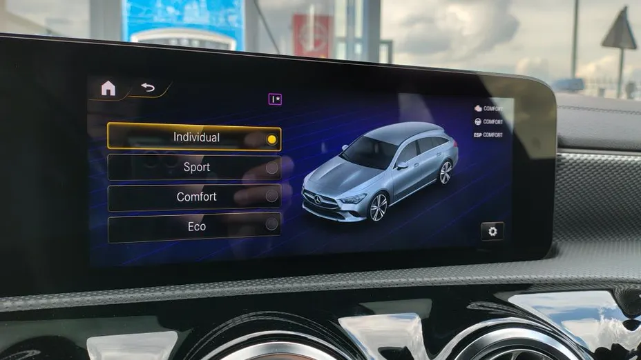 MERCEDES-BENZ CLA CLA 200 d Progressive 8G-DCT