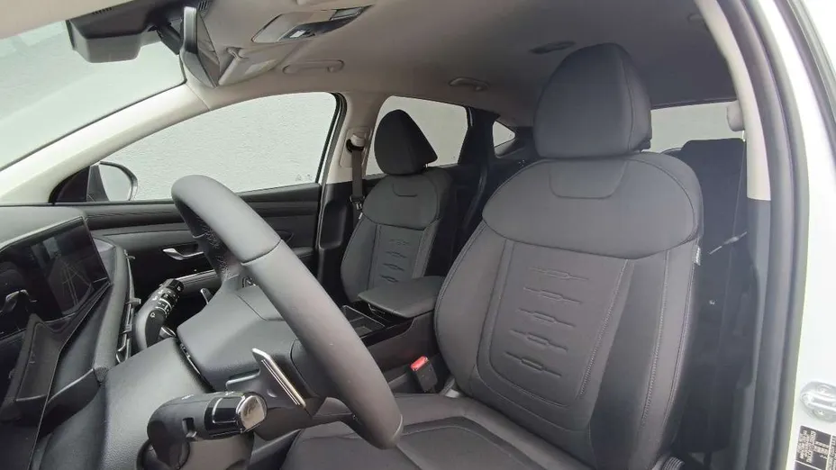HYUNDAI Tucson Tucson 1.6 T-GDi HEV Smart 2WD aut Nowy