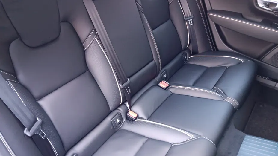 VOLVO S90 S90 T8 AWD Plug-In Hybrid Ultimate Dark aut Nowy