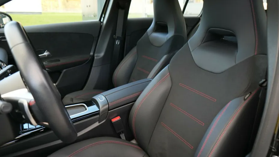 MERCEDES-BENZ A Klasa A 200 7G-DCT