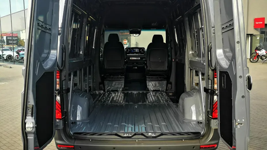 MERCEDES-BENZ Sprinter Sprinter 319 CDI Standard PRO 9G-Tronic AWD 907.633 11m3 Nowy