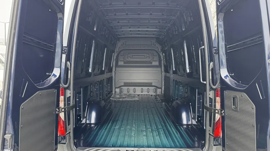 MERCEDES-BENZ Sprinter Sprinter 319 CDI Long PRO 9G-Tronic AWD 907.635 14m3 Nowy