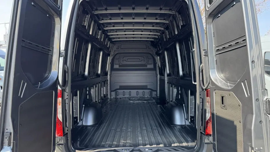 MERCEDES-BENZ Sprinter Sprinter 317 CDI Long PRO 9G-Tronic 907.635 14m3 Nowy