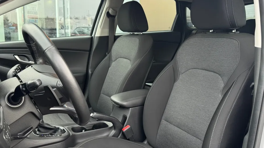 HYUNDAI i30 i30 1.0 T-GDI Smart DCT