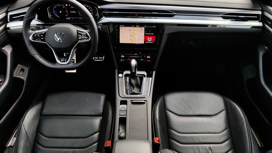 VOLKSWAGEN Arteon Arteon 2.0 TDI 4Motion R-Line DSG