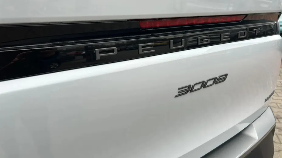 PEUGEOT 3008 3008 1.2 PureTech mHEV GT e-DCS6 Nowy