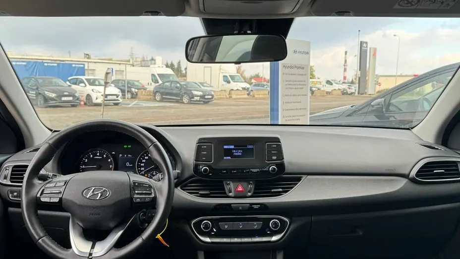 HYUNDAI i30 i30 1.0 T-GDI Modern DCT