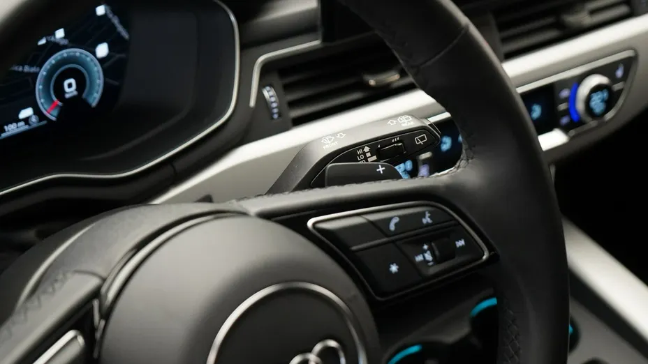 AUDI A4 A4 35 TFSI mHEV S Line S tronic