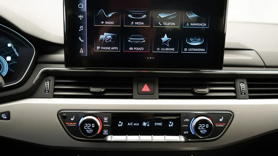 AUDI A4 A4 35 TFSI mHEV S Line S tronic