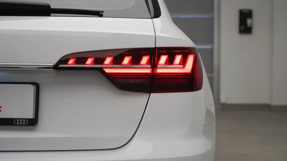 AUDI A4 A4 35 TFSI mHEV S Line S tronic