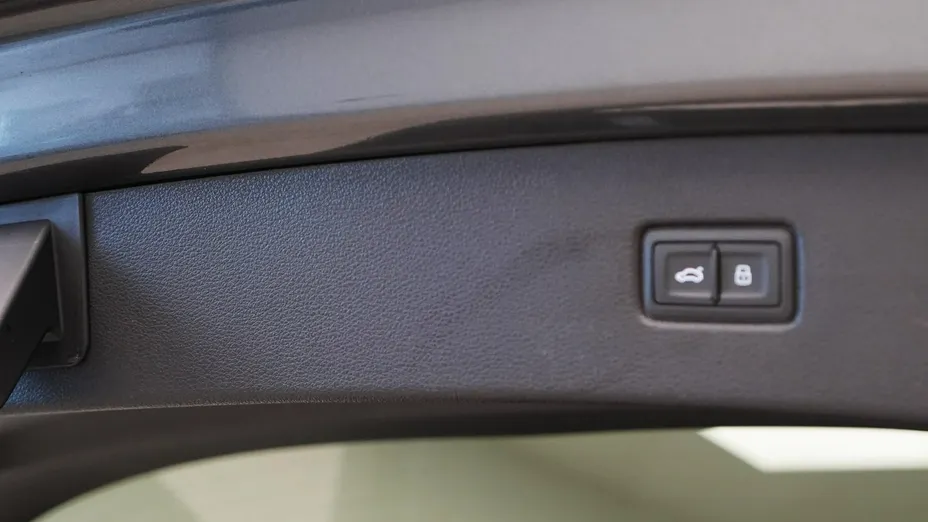 AUDI Q7 SQ7 TDI Quattro Tiptr.