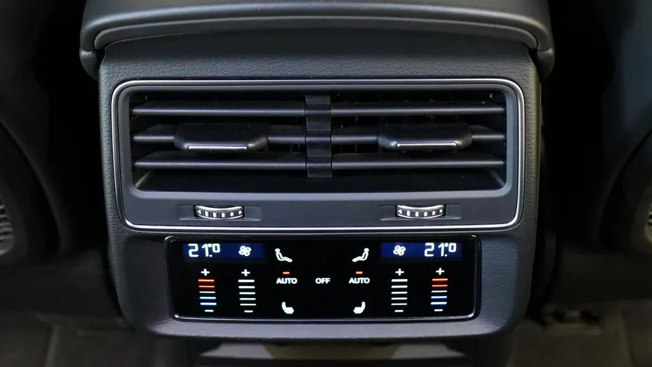 AUDI Q7 SQ7 TDI Quattro Tiptr.