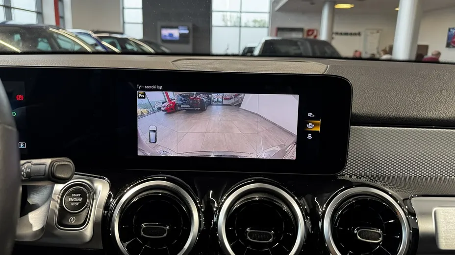 MERCEDES-BENZ GLB GLB 200 7G-DCT