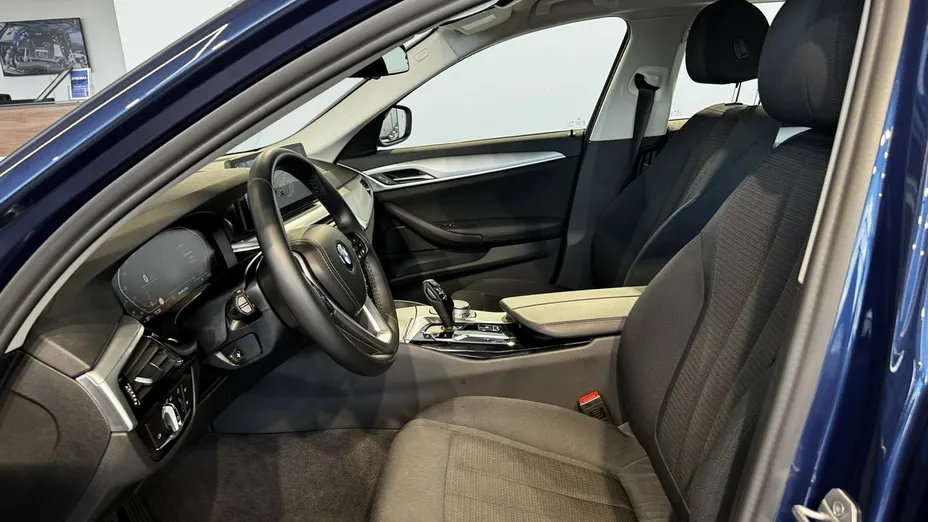 BMW Seria 5 520d aut