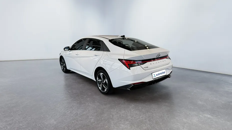 HYUNDAI Elantra Elantra 1.6 Executive
