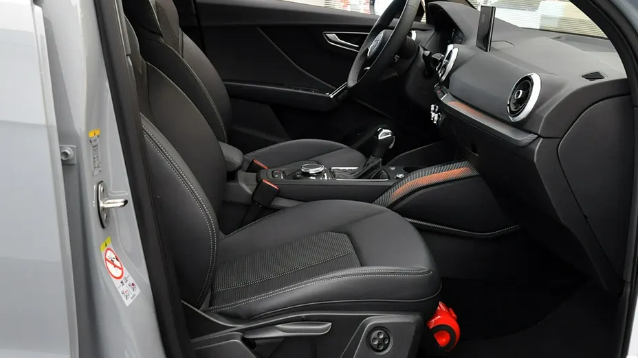AUDI Q2 Q2 35 TFSI Advanced S tronic