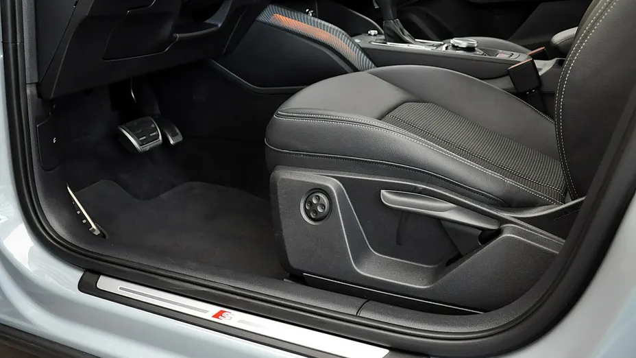 AUDI Q2 Q2 35 TFSI Advanced S tronic