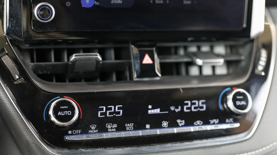 TOYOTA Corolla Corolla 1.8 Hybrid Comfort