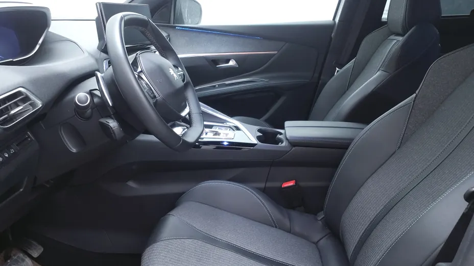 PEUGEOT 5008 5008 1.2 PureTech Allure Pack S&S