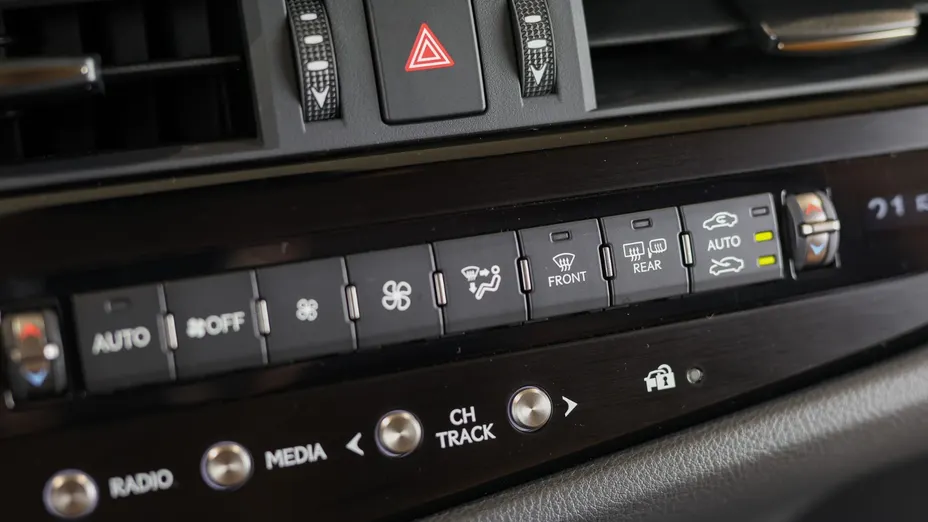 LEXUS ES ES 300h Business Edition