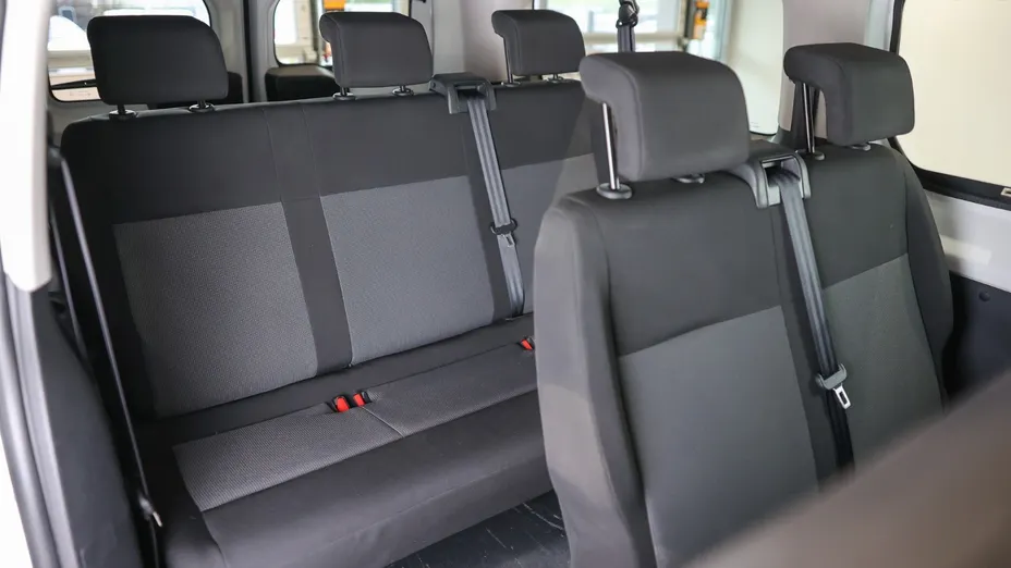 TOYOTA Proace Proace Kombi 2.0 D-4D Long 2,8t