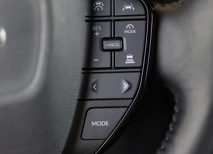 TOYOTA Prius Prius Plug-in 2.0 Hybrid Prestige