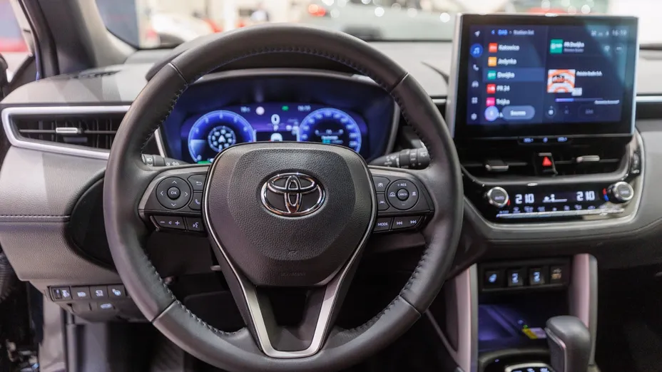 TOYOTA Corolla Cross Corolla Cross 2.0 Hybrid Executive