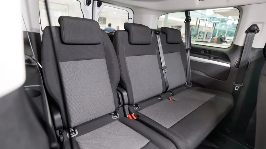 TOYOTA Proace Verso Proace Verso 2.0 D4-D Long Business Aut.