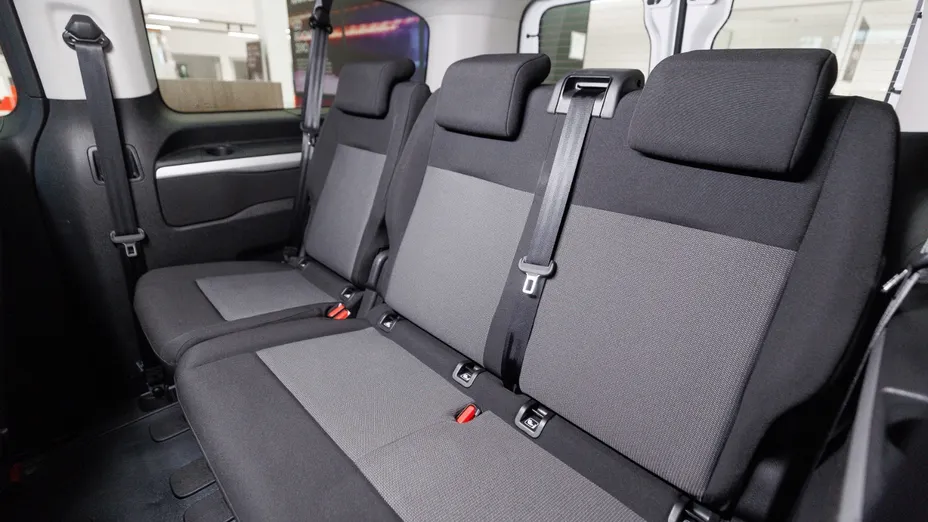 TOYOTA Proace Verso Proace Verso 2.0 D4-D Long Business Aut.