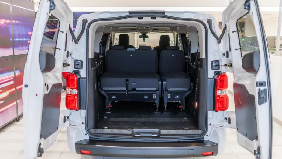 TOYOTA Proace Verso Proace Verso 2.0 D4-D Long Business Aut.