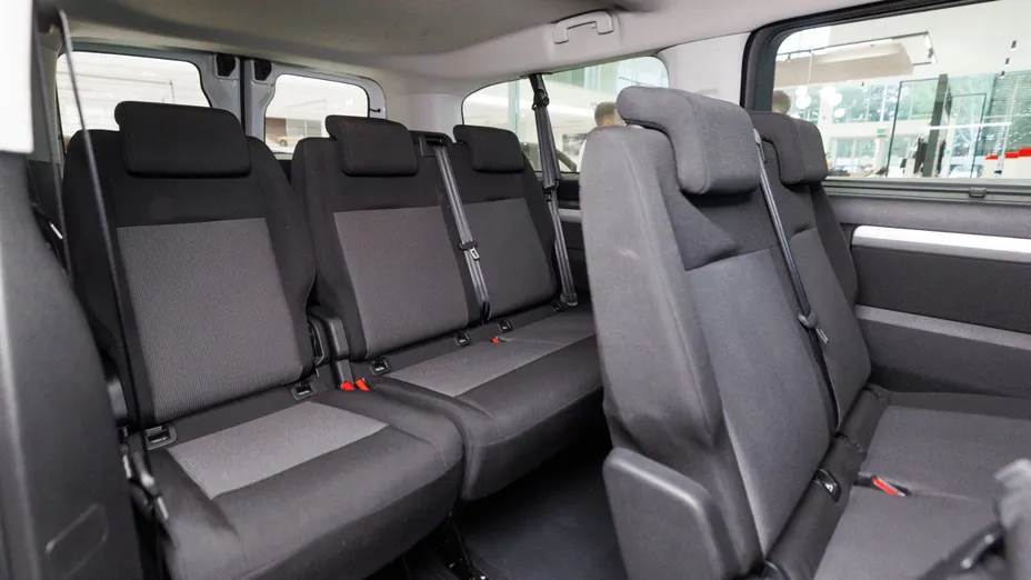 TOYOTA Proace Verso Proace Verso 2.0 D4-D Long Business Aut.