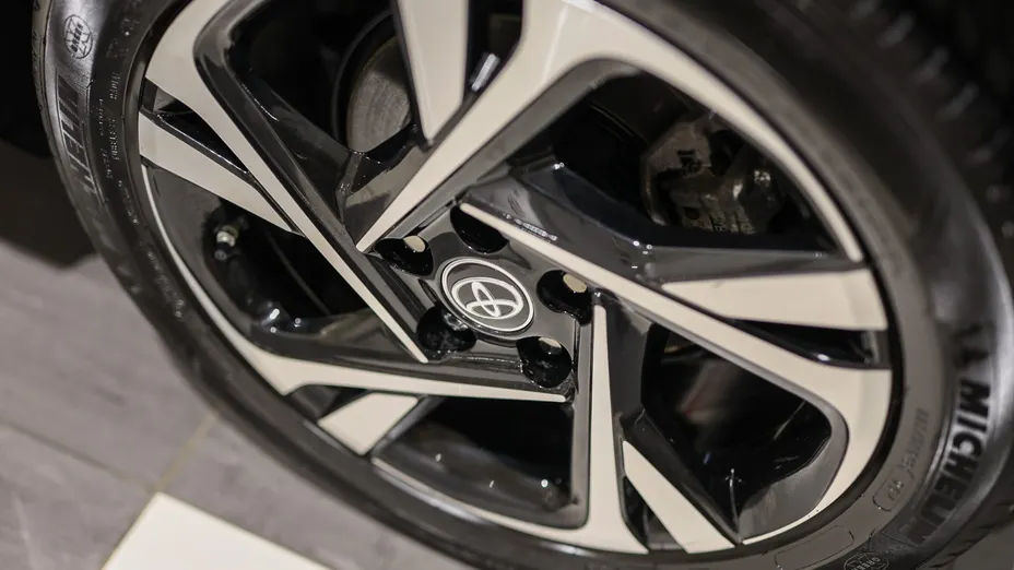 TOYOTA C-HR C-HR 1.8 Hybrid Style