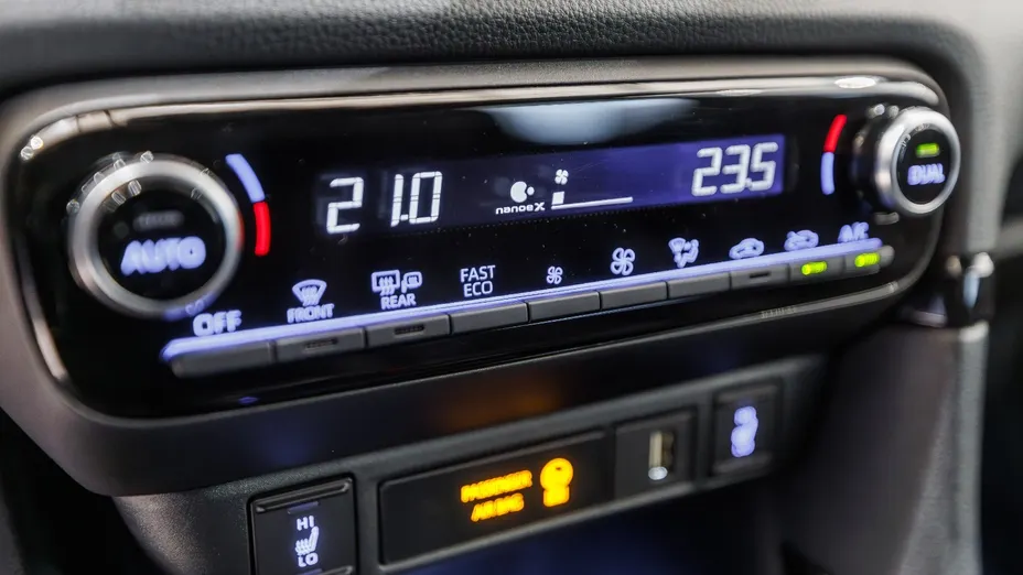 TOYOTA Yaris Yaris Hybrid 1.5 Selection Style