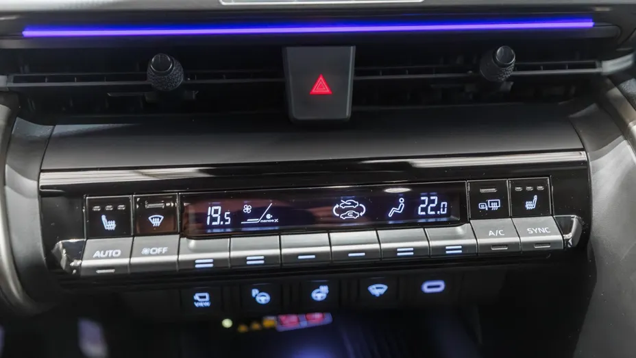 TOYOTA C-HR C-HR 2.0 Hybrid Dynamic Force Executive Premiere Edition AWD