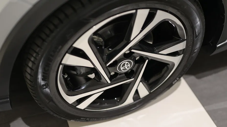 TOYOTA C-HR C-HR 1.8 Hybrid Style