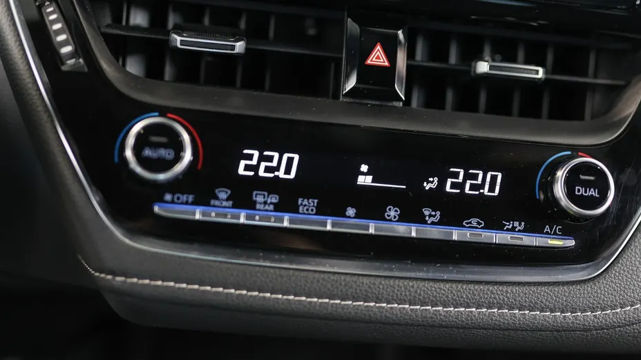 TOYOTA Corolla Corolla 1.8 Hybrid Comfort