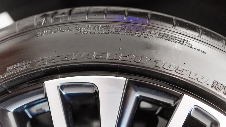 LEXUS RZ RZ 450e Omotenashi DIRECT4